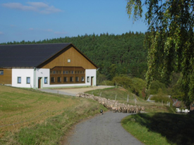 Außenansicht von unserem Betrieb
